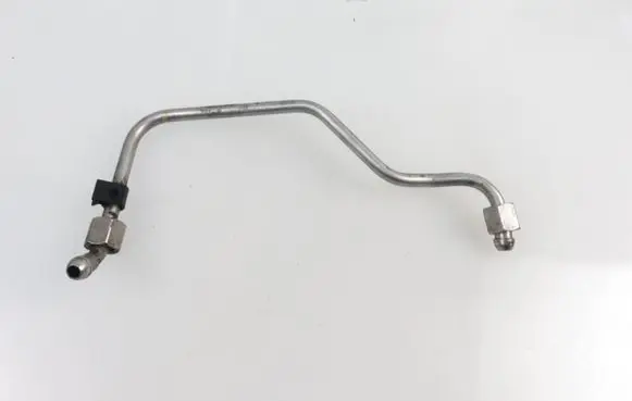 Audi A4 S4 B7 8E 8H Fuel line pipe 06F127501N