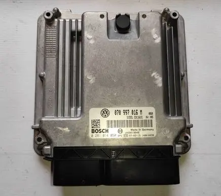 Volkswagen Transporter - Caravelle T5 Engine control unit/module 070997016M 0281014050 1039S19948