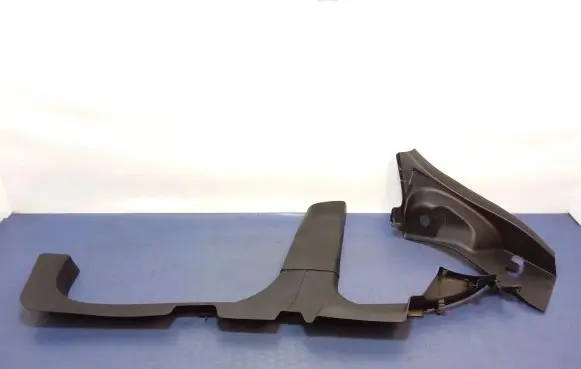 Other sill/pillar trim element