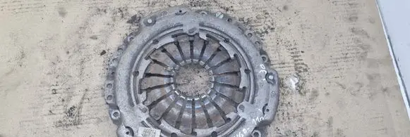 Renault Kangoo II Pressure plate 8200527569