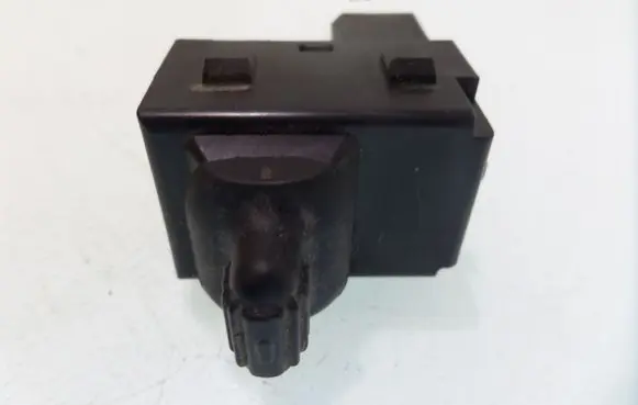 Chrysler 300M Electric window control switch 56007695AB 39754D