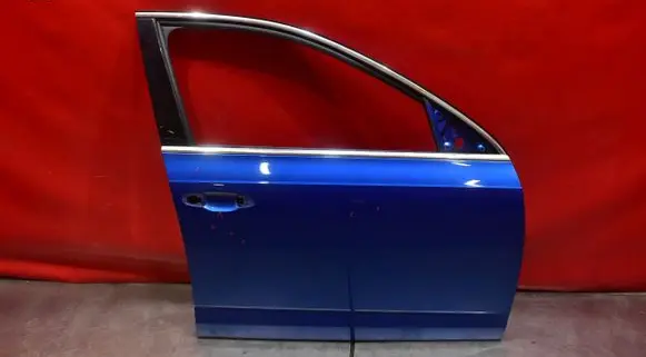 Skoda Octavia Mk3 (5E) Front door