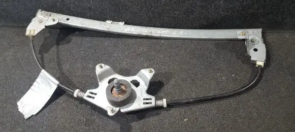 Peugeot 605 Sliding door window regulator with motor