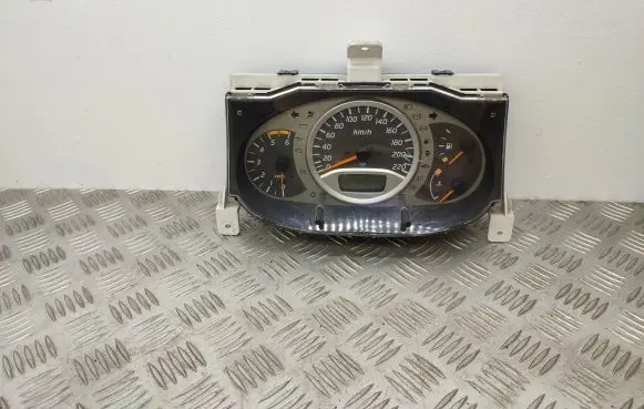Nissan Almera Tino Speedometer (instrument cluster) BU010