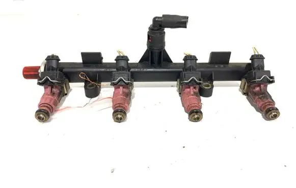 Fuel main line pipe