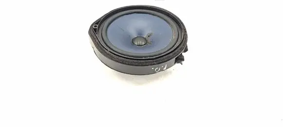 Honda CR-V Front door speaker
