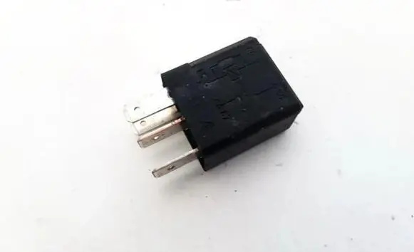 Opel Meriva A Other relay 24435922 702.20