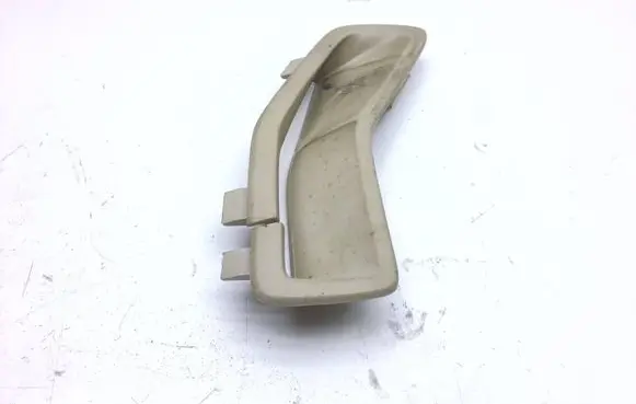Volvo XC60 Seat belt trim 30767129
