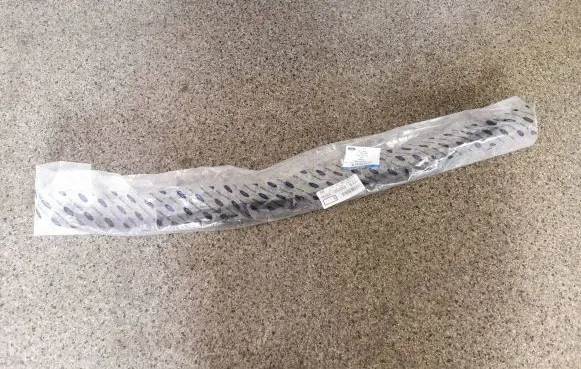 Ford Fiesta Front bumper splitter molding 1778256