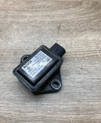 Audi A4 S4 B6 8E 8H ESP acceleration yaw rate sensor 8E0907637A 0265005245