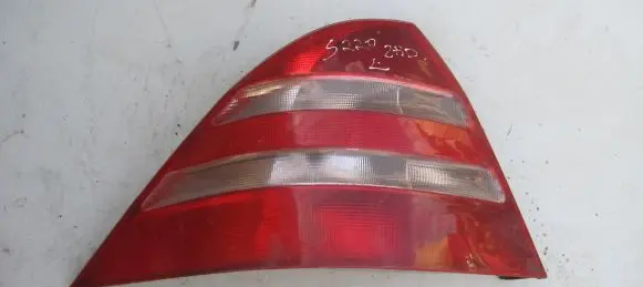 Mercedes-Benz S W220 Rear/tail lights 255147 A2208200164