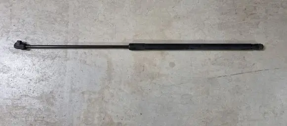Volkswagen Touareg II Front bonnet/hood damper/strut 7P6823359