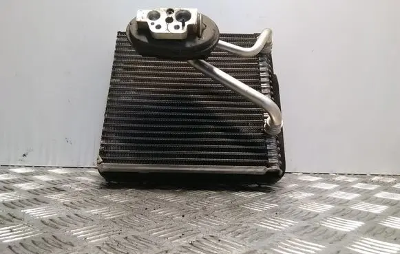 Volkswagen Golf VI Air conditioning (A/C) radiator (interior) 1K1820103 1K0820679