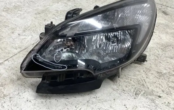 Opel Mokka Headlight/headlamp 42435929