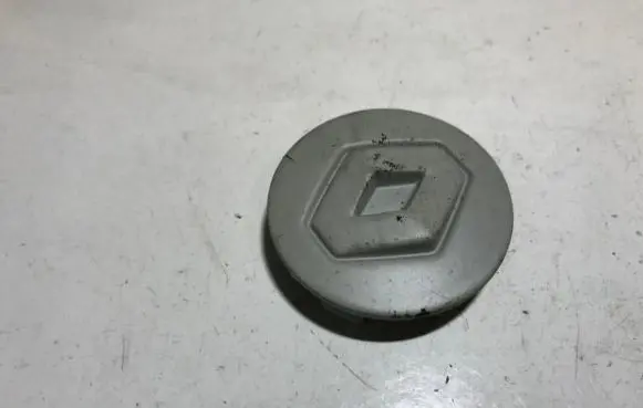 Renault Clio II Original wheel cap 7700418657b