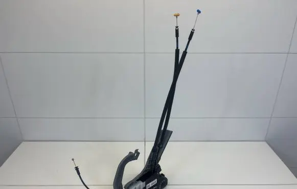 Hyundai Tucson TL Rear door lock 81410D7510