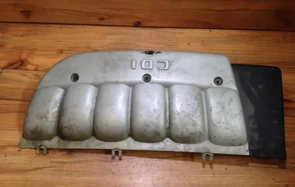 Mercedes-Benz E W210 Engine cover (trim) 013290