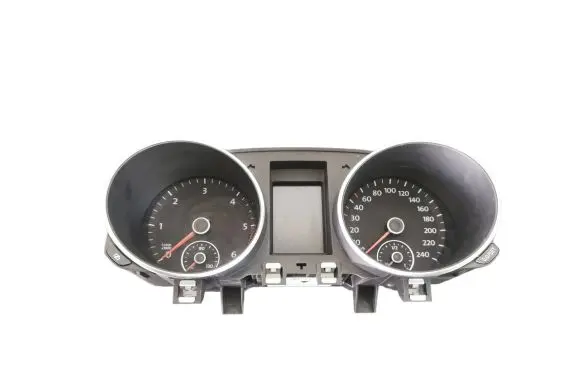 Volkswagen Golf VI Speedometer (instrument cluster) 5K0920870C VDD0242209 0819010868