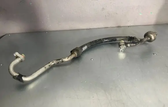 Ford Kuga I Air conditioning (A/C) pipe/hose