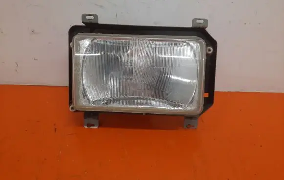 Volkswagen PASSAT B5 Headlight/headlamp E2175231