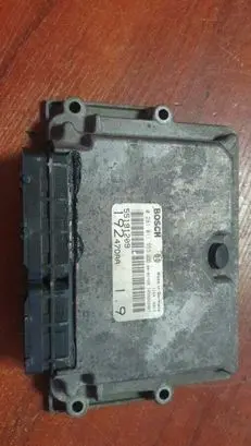 Fiat Stilo Engine control unit/module 0281011553