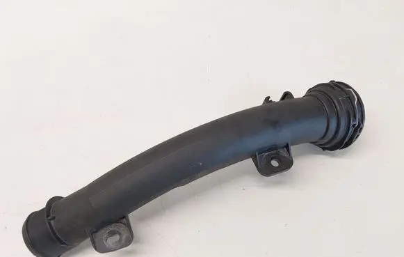 Intercooler hose/pipe