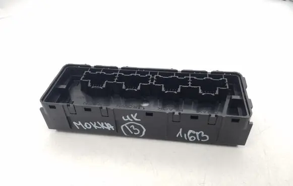 Opel Mokka Climate control unit 13591700