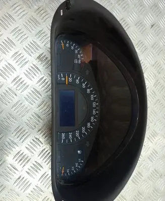 Mercedes-Benz C W203 Speedometer (instrument cluster) 87001411
