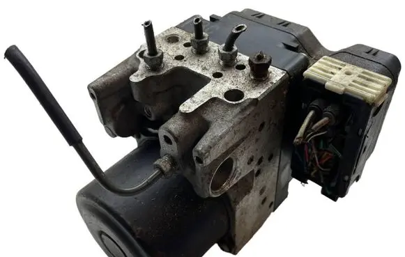 Lexus IS 220D-250-350 ABS Pump 4454053260 8954153120 1338008670