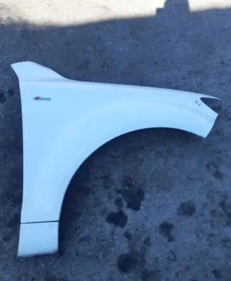 Audi Q7 4L Fender