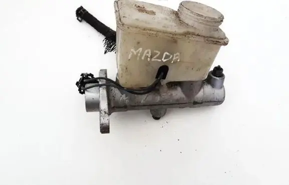Mazda 323 Master brake cylinder