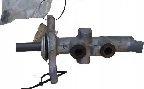 Toyota Corolla E120 E130 Master brake cylinder PAHATACAE12