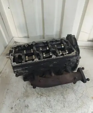 Audi A6 S6 C6 4F Engine head 
