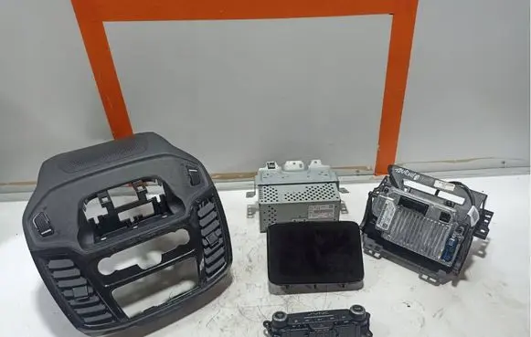 Ford Transit - Tourneo Connect Radio/CD/DVD/GPS head unit KT1T18K810LU NU5T14G371AAA KT1T18B955GC