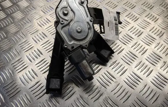 Peugeot 308 Rear window wiper motor 9677680580