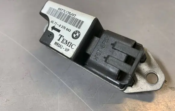 BMW 5 E39 Airbag deployment crash/impact sensor 8375643 65778375643 MRSA2WP