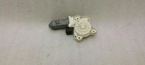 Mercedes-Benz E W211 Front door window regulator motor A2118202442
