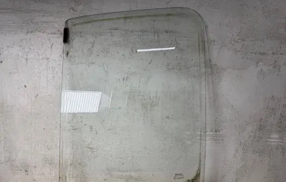 Fiat Ducato Front door window glass four-door 43R001099