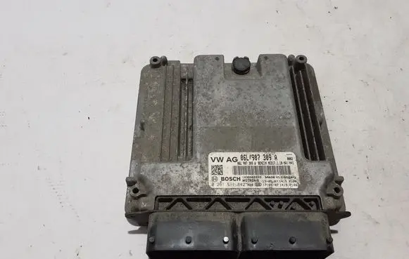 Audi A5 Engine control unit/module 06L907309A