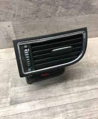 Skoda Superb B6 (3T) Dashboard side air vent grill/cover trim 3T0819701 1461148