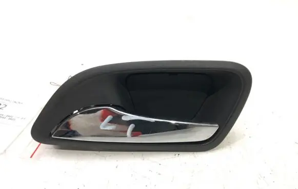 Chevrolet Cruze Rear door interior handle