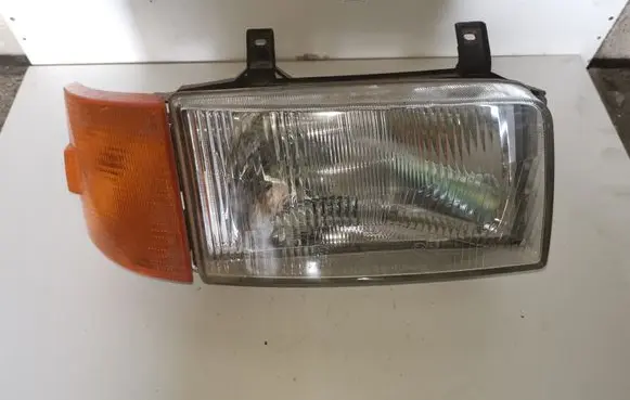 Volkswagen Transporter - Caravelle T4 Headlight/headlamp