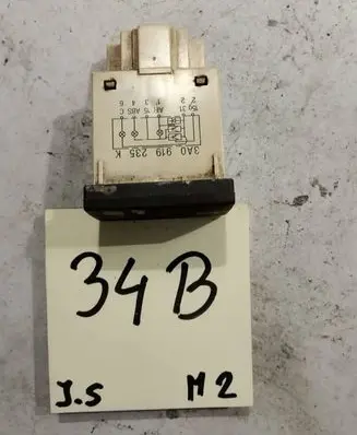 Volkswagen PASSAT B4 Passenger airbag on/off switch 3A0919235K