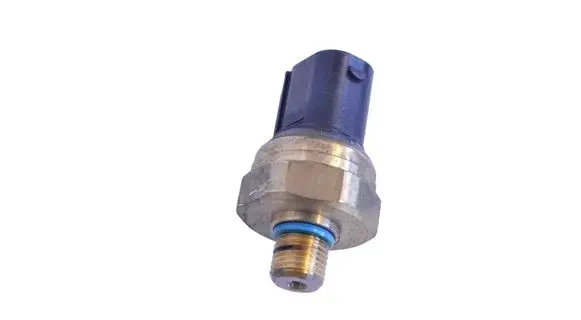 Mercedes-Benz E W213 Fuel pressure sensor A0045421318