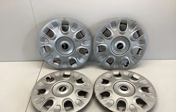 Mini One - Cooper Clubman R55 R15 wheel hub/cap/trim 36126785977