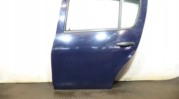 Dacia Sandero Rear door