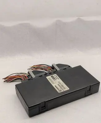 BMW 5 E60 E61 Gateway control module 9157157 532256846 71521