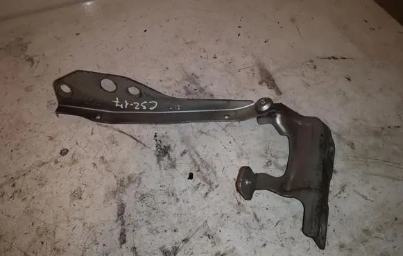 Volvo S40 Tailgate/trunk/boot hinge 30716253
