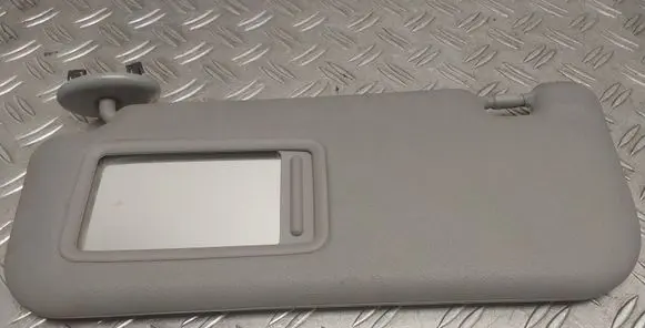 Toyota Yaris Sun visor