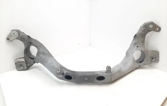 Volkswagen Touareg II Front subframe 7L8199207A